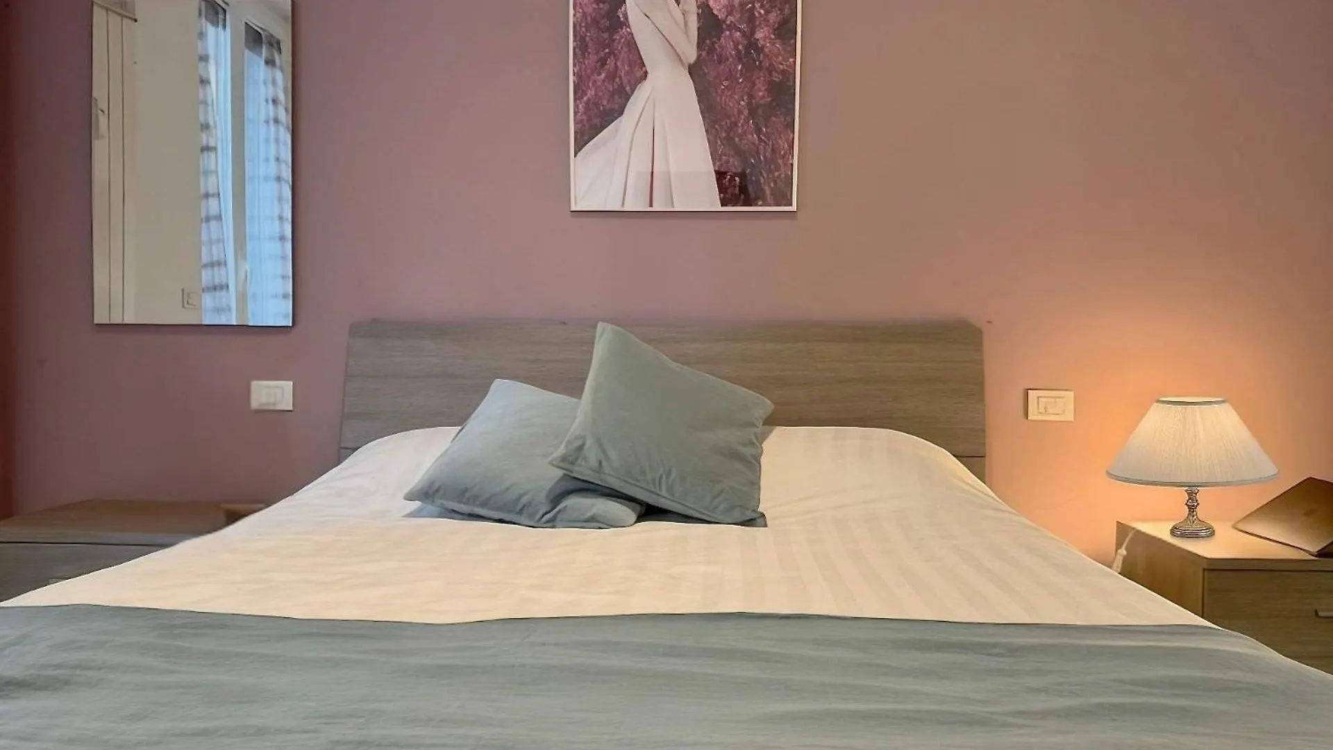 Daire Homeby, Casa Marianna Milano